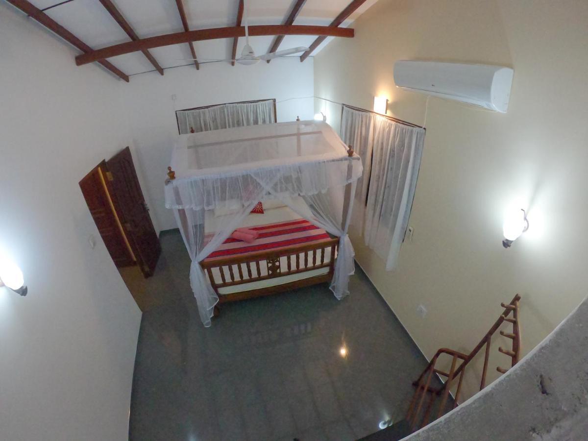 Villa Girilena Hikkaduwa Dış mekan fotoğraf