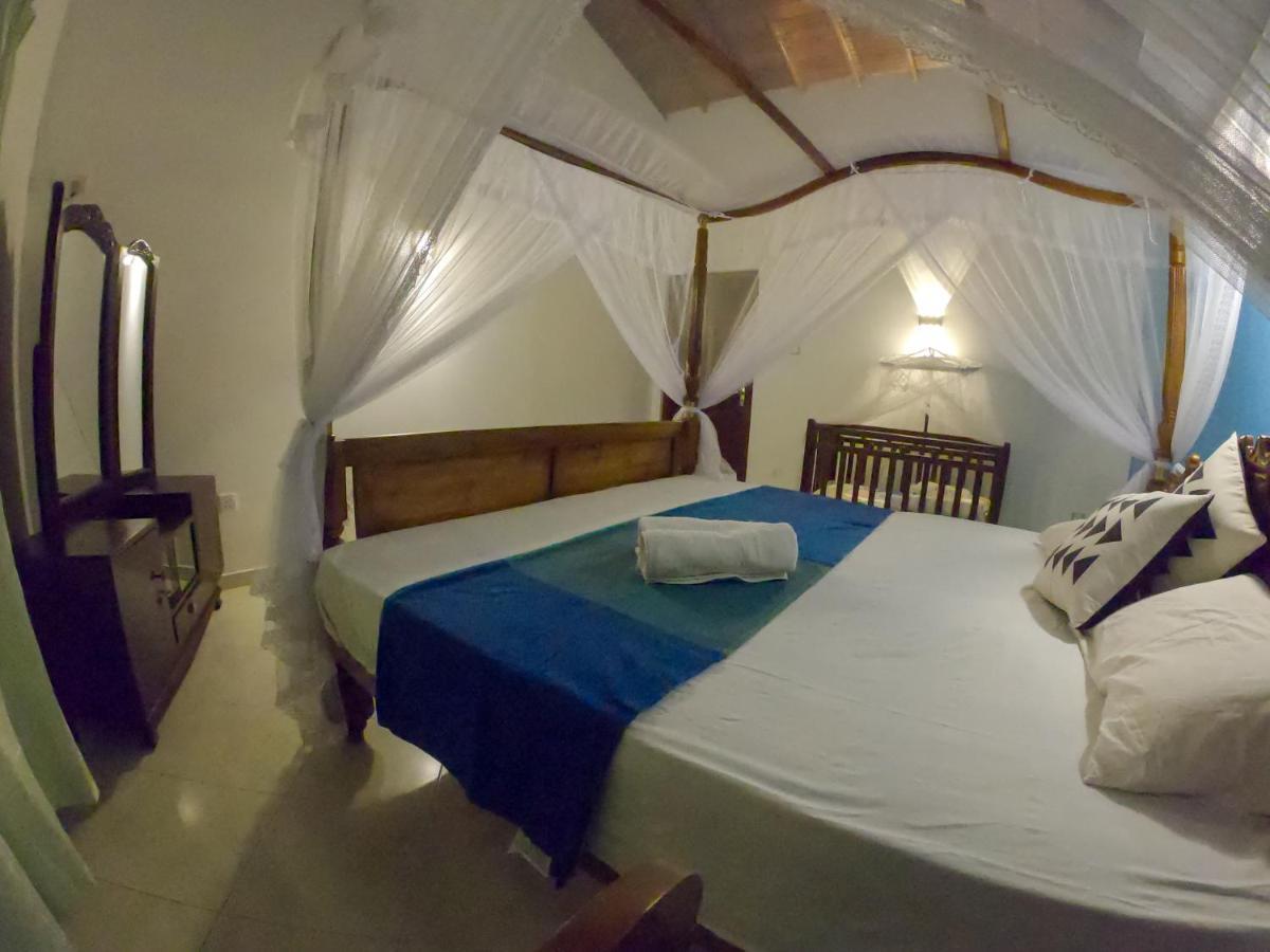 Villa Girilena Hikkaduwa Dış mekan fotoğraf
