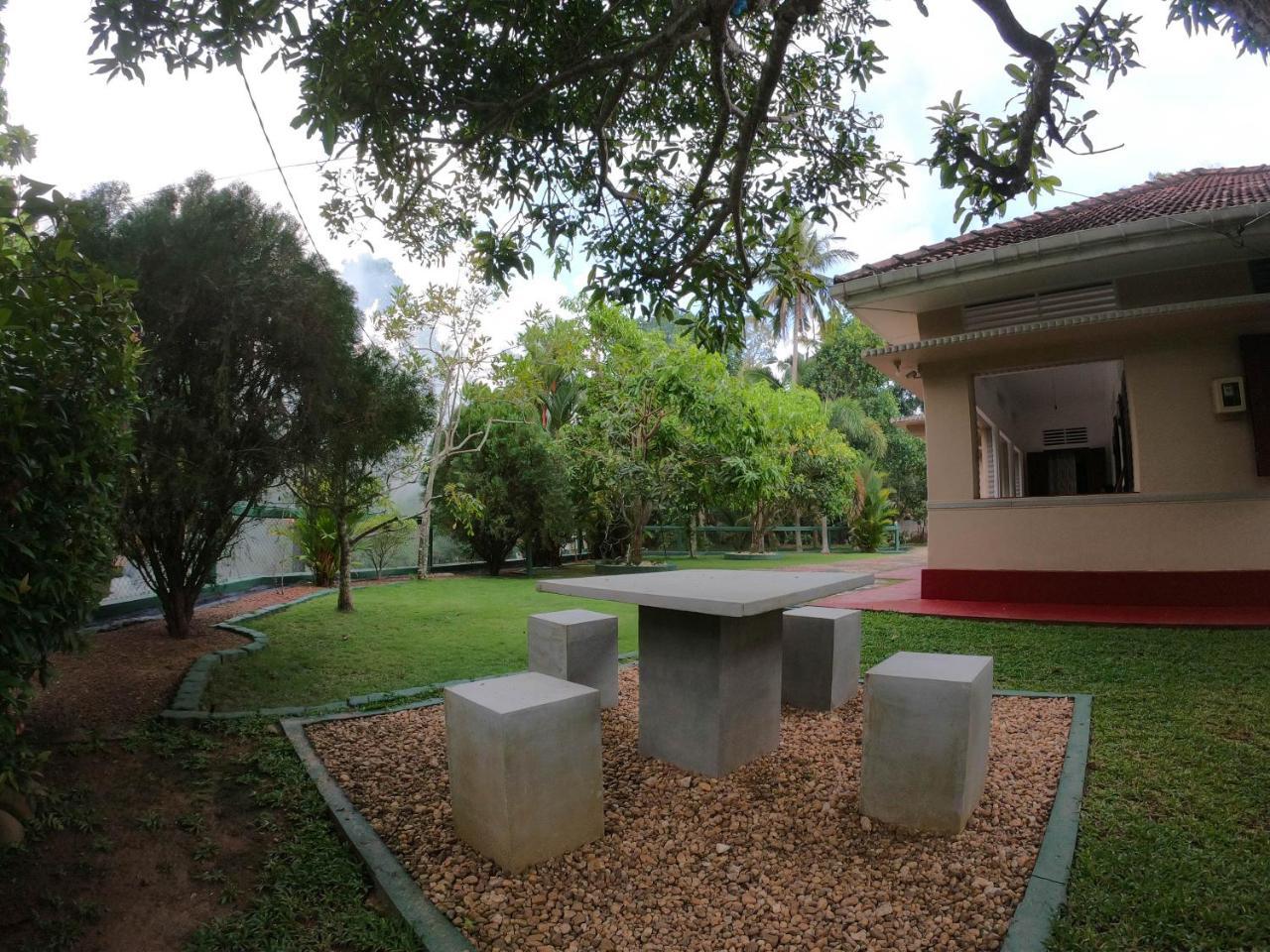 Villa Girilena Hikkaduwa Dış mekan fotoğraf