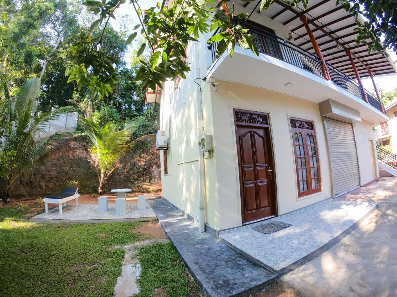 Villa Girilena Hikkaduwa Dış mekan fotoğraf