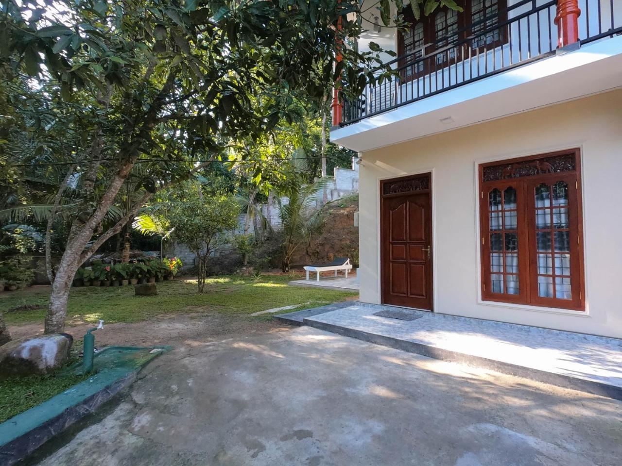 Villa Girilena Hikkaduwa Dış mekan fotoğraf